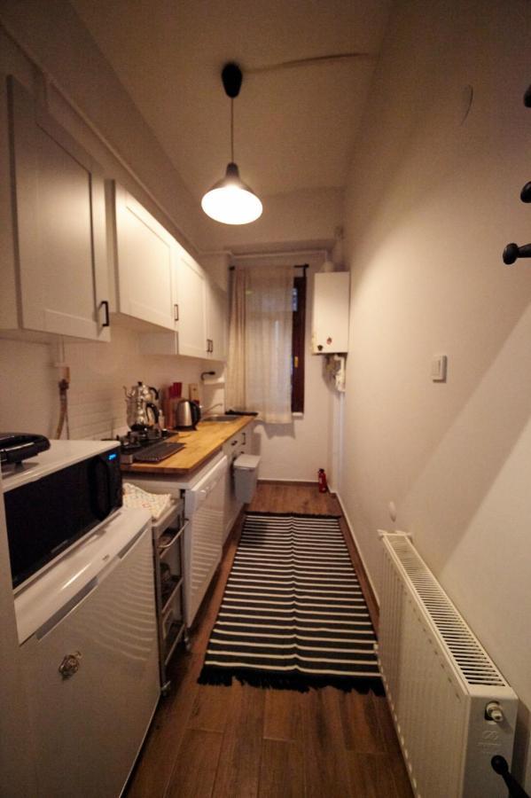 Studio At The Heart Of Taksim Apartment Istanbul Exterior photo